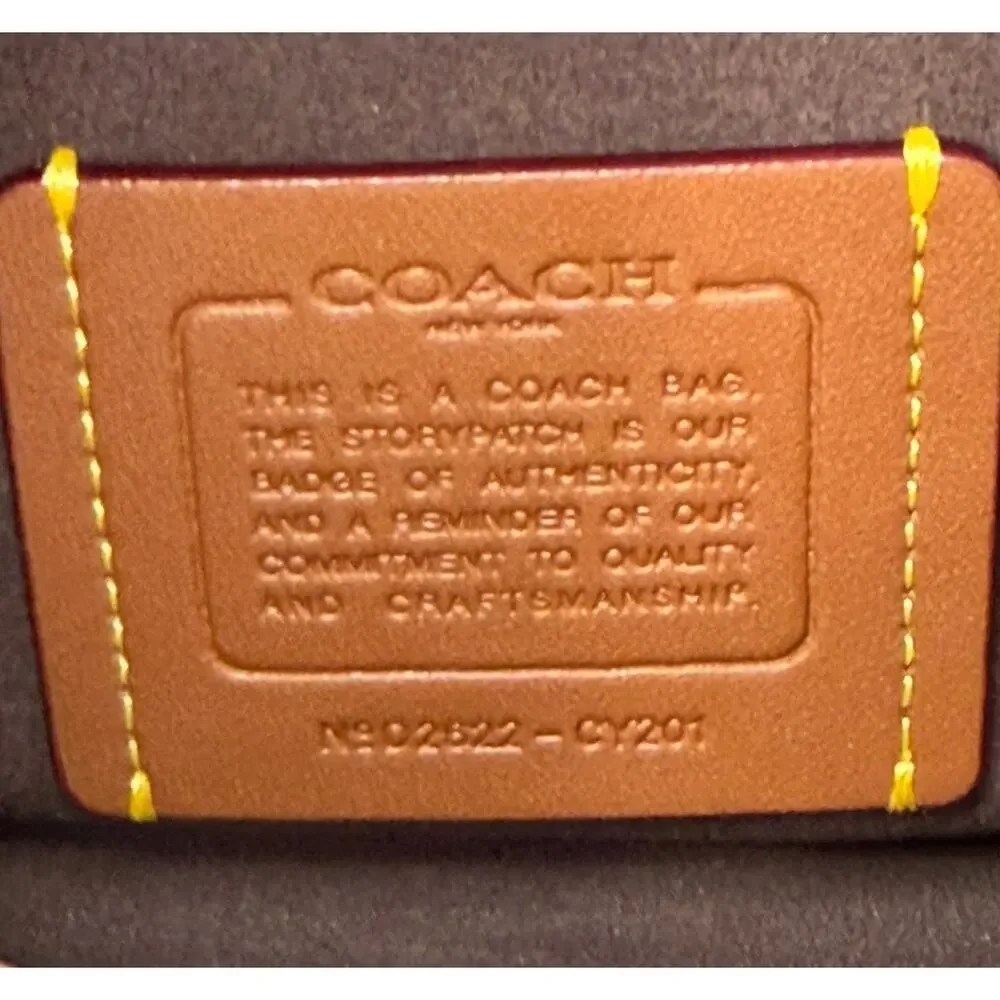 NWOT Coach CY201 Refined Pebble Leather Tabby 20 Shoulder Bag